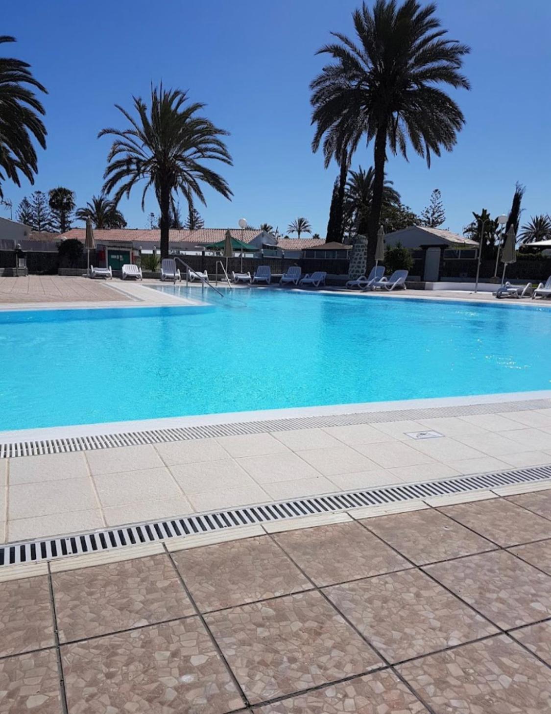 Buzzstays: 1-Bed Bungalow, Garden, Near Yumbo & Beach Maspalomas (Gran Canaria) Exterior foto